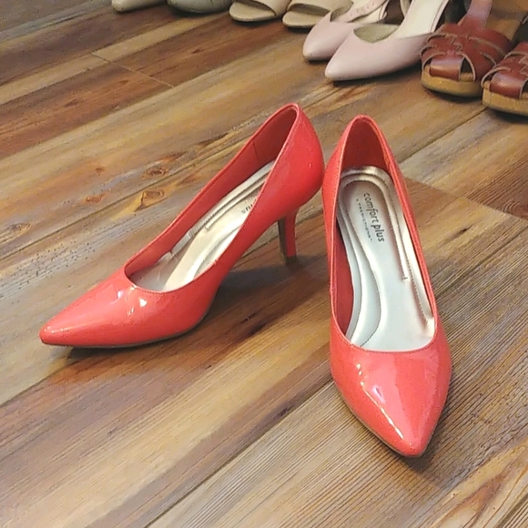 EUC confort plus hot pink pumps